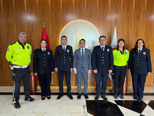 Polis Haftası Nedeniyle İlçe Emniyet Teşkilatından Kaymakamımız Sn. Murat ÇİÇEK'e Ziyaret